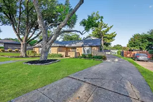 1902 Alamo Dr, Arlington, TX 76012 - Photo 32