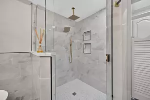 1902 Alamo Dr, Arlington, TX 76012 - Photo 14