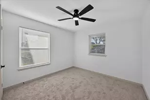 1902 Alamo Dr, Arlington, TX 76012 - Photo 18