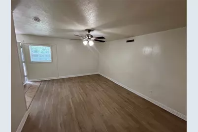 5313 Preston Trail, Garland, TX 75043 - Photo 6
