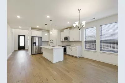 8305 Pine Island Way, McKinney, TX 75071 - Photo 4