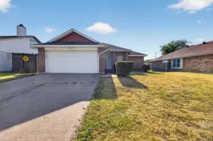 6318 Brookcrest Dr, Arlington, TX 76018 - Photo 1