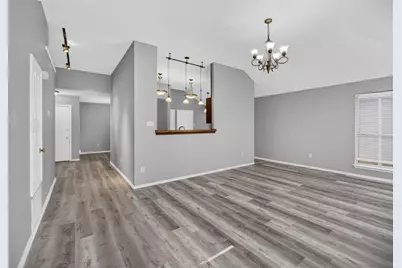 6318 Brookcrest Drive, Arlington, TX 76018 - Photo 2