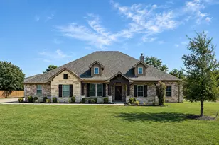 1231 Christie Ln, Terrell, TX 75161 - Photo 2