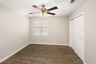110 Meadowood Road, Enchanted Oaks, TX 75156 - Photo 16