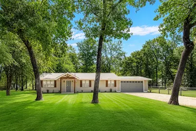 110 Meadowood Road, Enchanted Oaks, TX 75156 - Photo 1