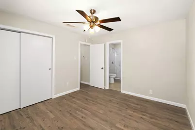110 Meadowood Road, Enchanted Oaks, TX 75156 - Photo 12