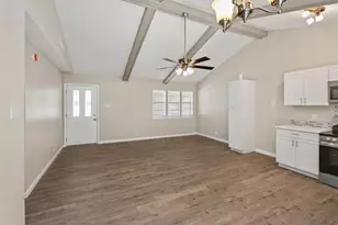 110 Meadowood Rd, Enchanted Oaks, TX 75156 - Photo 6