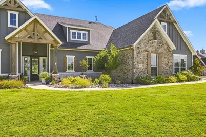 215 Tonkawa Trail, Corsicana, TX 75109 - Photo 4