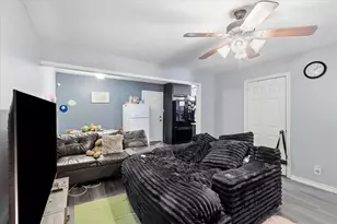 921 Baldwin St, Denton, TX 76205 - Photo 8