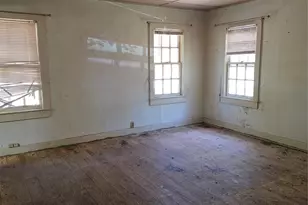 135 Giant Cedar Dr, Whitney, TX 76692 - Photo 10