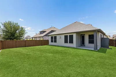 1812 Leo Drive, Van Alstyne, TX 75495 - Photo 32