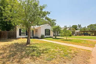 1825 Sycamore Street, Abilene, TX 79602 - Photo 2