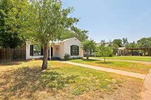 1825 Sycamore St, Abilene, TX 79602 - Photo 2