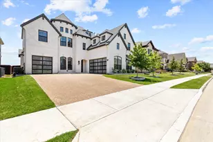 721 Yarrow St, Little Elm, TX 75068 - Photo 4