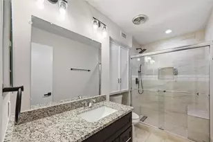 11410 Park Central Pl, Dallas, TX 75230 - Photo 26