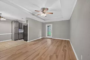 1601 White Oak Ct, Denton, TX 76209 - Photo 4