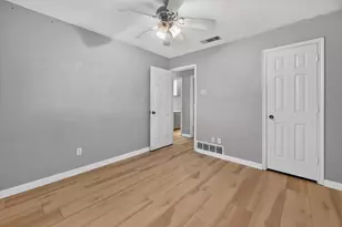 1601 White Oak Ct, Denton, TX 76209 - Photo 12