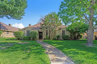 802 Pebblebrook Drive, Allen, TX 75002 - Photo 1