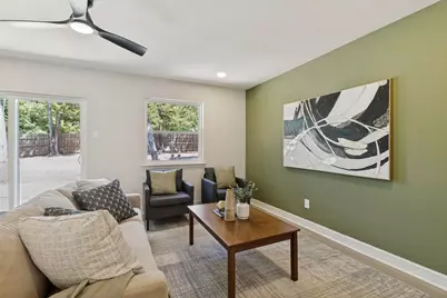 1202 Arizona Avenue, Dallas, TX 75216 - Photo 4