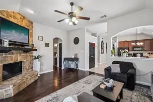 702 Sendero Dr, Arlington, TX 76002 - Photo 12