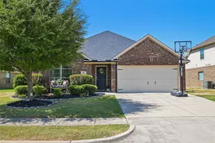 702 Sendero Dr, Arlington, TX 76002 - Photo 2
