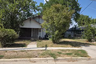 1715 Shaw St, Dallas, TX 75212 - Photo 1