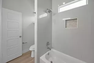 5511 Black Pine Cir, Granbury, TX 76048 - Photo 28