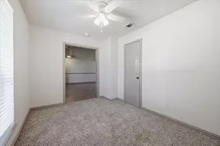 814 Rock Creek Dr, Euless, TX 76039 - Photo 24