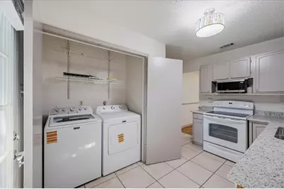 814 Rock Creek Drive, Euless, TX 76039 - Photo 26