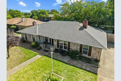 814 Rock Creek Drive, Euless, TX 76039 - Photo 30