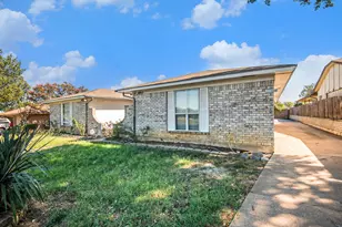 6915 W Cleburne Rd, Fort Worth, TX 76133 - Photo 1