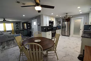 205 E 6th St, Kaufman, TX 75142 - Photo 8