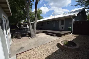 205 E 6th St, Kaufman, TX 75142 - Photo 28