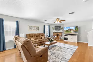 2212 Plum Ct, Little Elm, TX 75068 - Photo 8