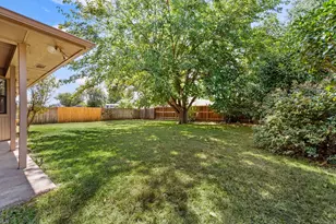 6 Alamosa Dr, Trophy Club, TX 76262 - Photo 32