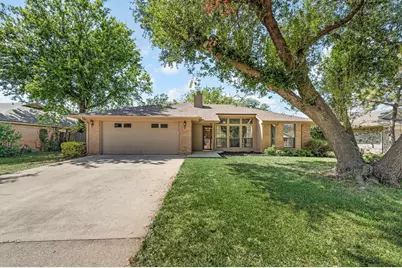 6 Alamosa Drive, Trophy Club, TX 76262 - Photo 2