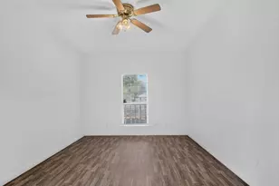 1920 S 15th St, Waco, TX 76706 - Photo 18
