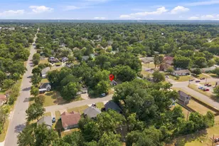 916 W Elm St, Denison, TX 75020 - Photo 34