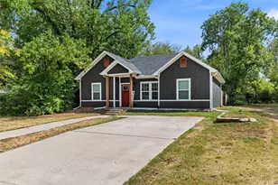 916 W Elm St, Denison, TX 75020 - Photo 4