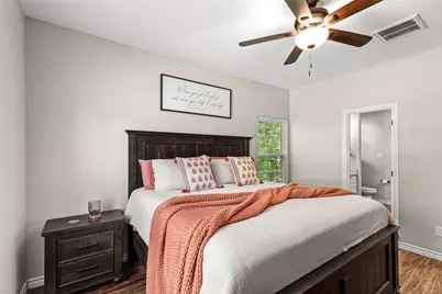916 W Elm Street, Denison, TX 75020 - Photo 14