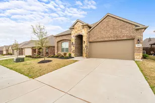 2104 Lake Cliff Dr, Little Elm, TX 75068 - Photo 1