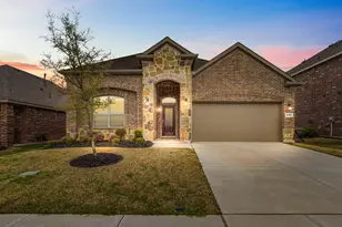 2104 Lake Cliff Dr, Little Elm, TX 75068 - Photo 1