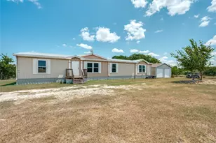 348 Private Road 477, Hillsboro, TX 76645 - Photo 1