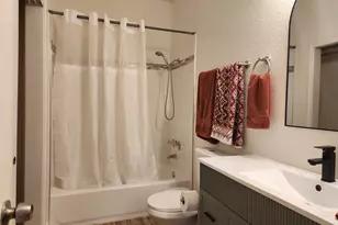 4800 W Lovers Ln, Dallas, TX 75209 - Photo 20