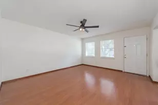 4024 Frazier Ave, Fort Worth, TX 76110 - Photo 4