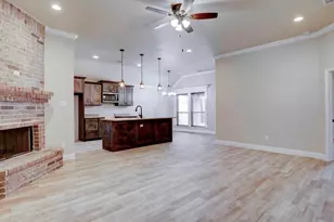 125 N Las Vegas Trail, White Settlement, TX 76108 - Photo 4