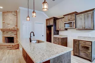 125 N Las Vegas Trail, White Settlement, TX 76108 - Photo 6