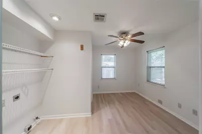 1233 Fair Oaks Drive, Irving, TX 75060 - Photo 10