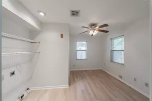 1233 Fair Oaks Dr, Irving, TX 75060 - Photo 10